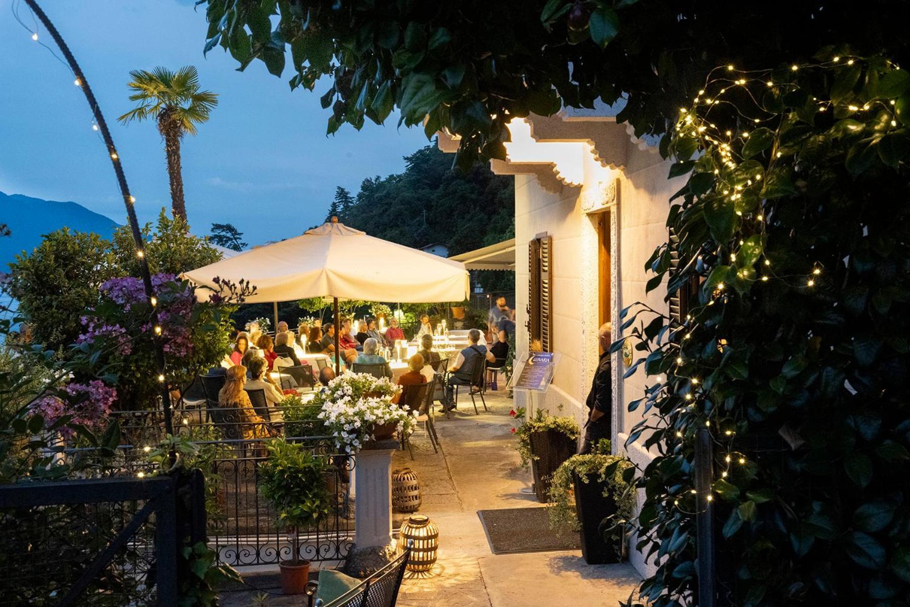 Hotel La Rondinella Cannero Riviera Exteriör bild